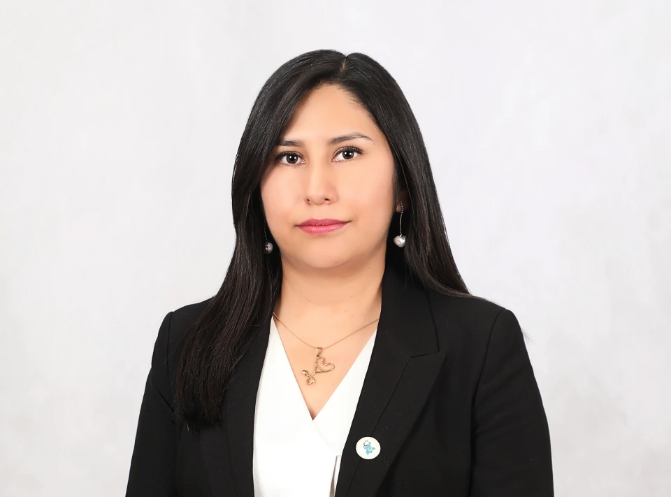 Dra. Leslie Maribel Pinaya Sanchez | Medicina Interna | Sociedad Boliviana de Medicina interna filial Cochabamba